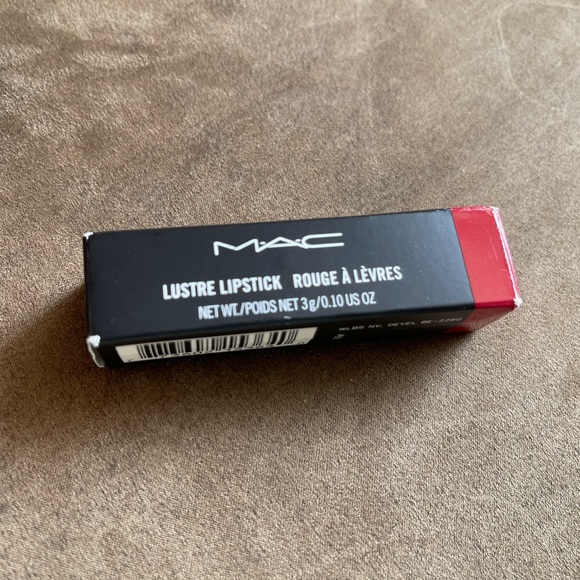 NIB MAC COSMETICS Lustre Lipstick in Cockney - Picture 6 of 7